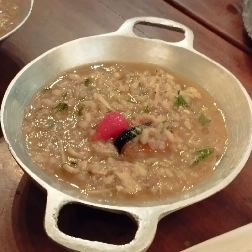 arroz do chiqueirinho com mexilhões - capitão leitão  