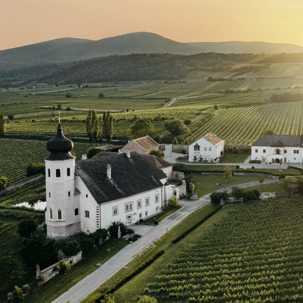 Schlaffass - Schlafen im Holzfass Thallern, Gumpoldskirchen, Áustria