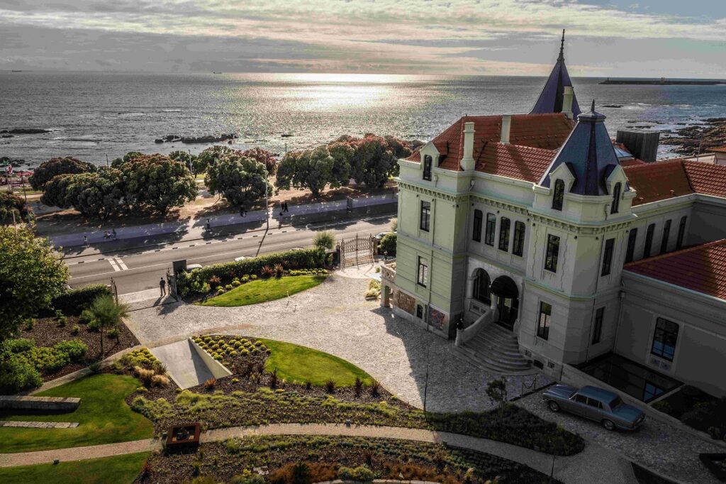 Vila Foz Hotel & Spa - estadia diante do infinito Oceano Atlântico, na cidade do Porto